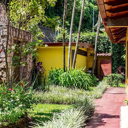 La Terraza Guest House B&B Гресия Екстериор снимка