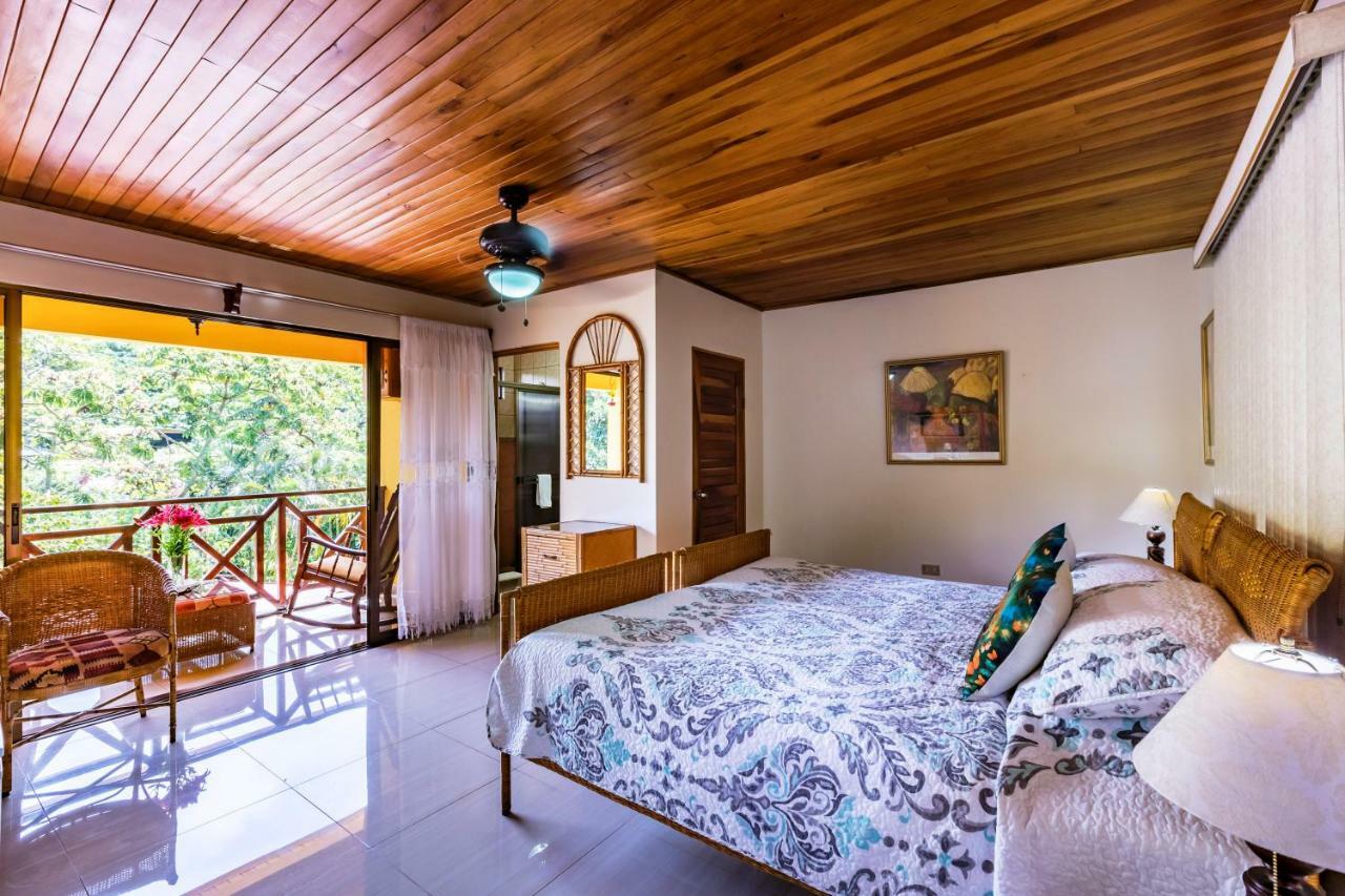 La Terraza Guest House B&B Гресия Екстериор снимка