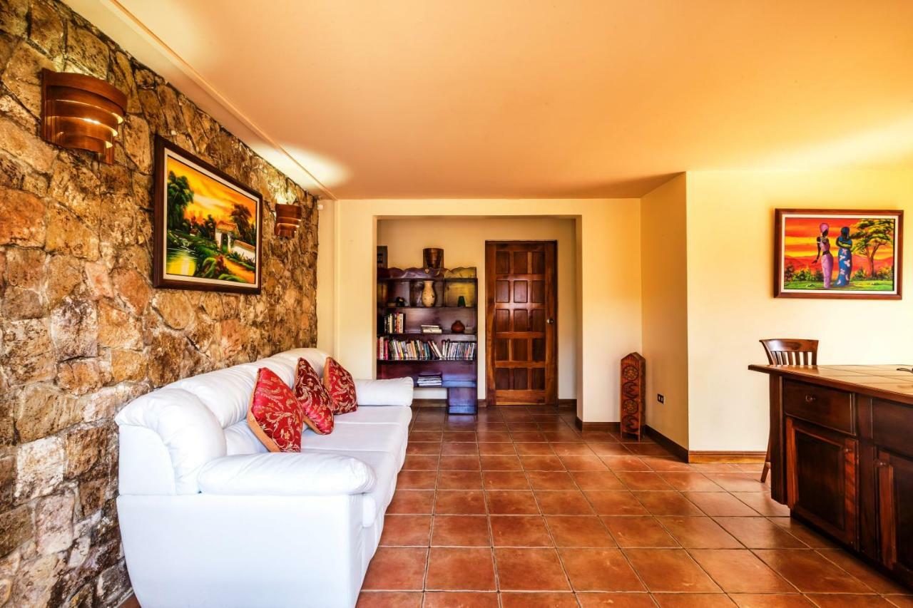La Terraza Guest House B&B Гресия Екстериор снимка